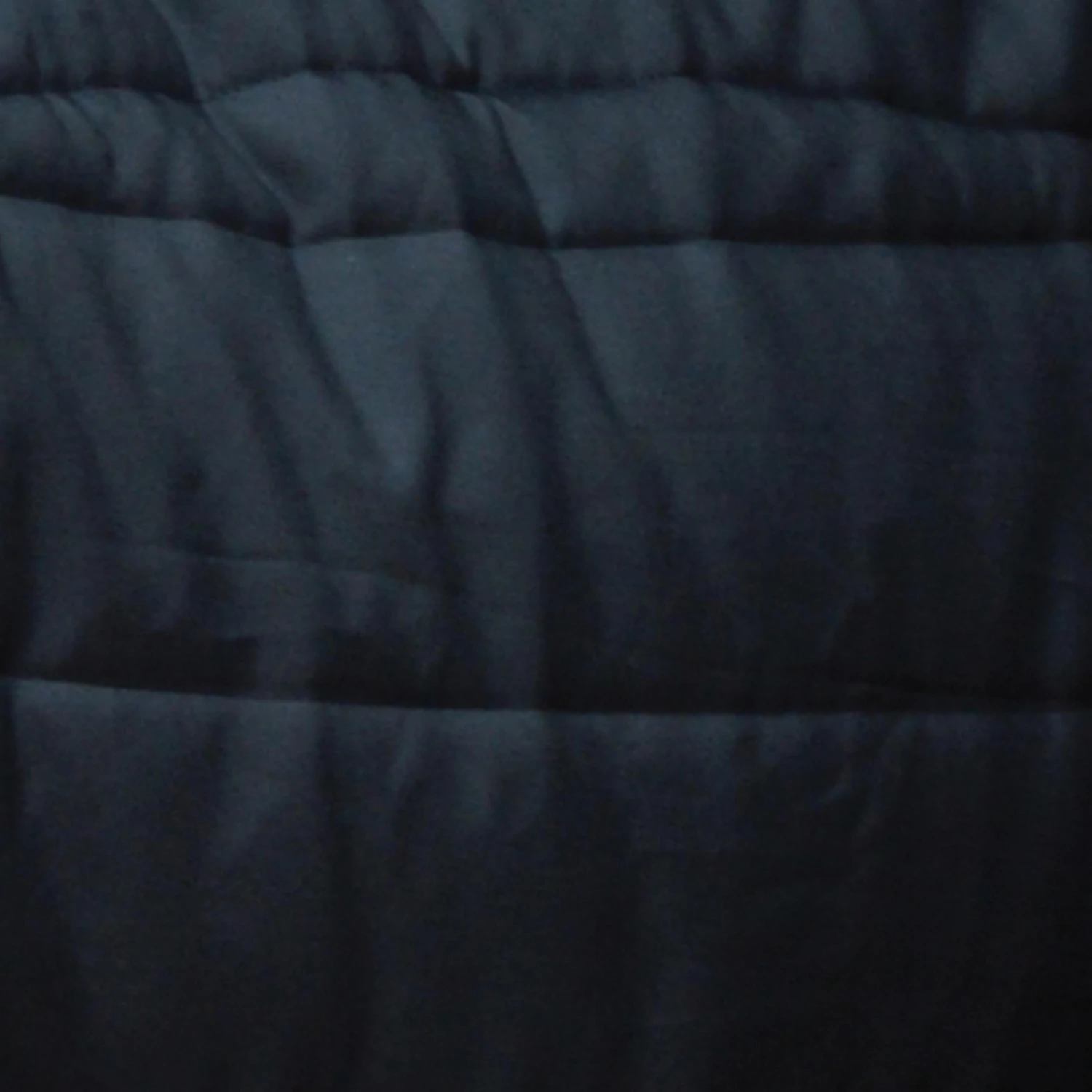 Weatherbeeta Comfitec Therapy-Tec Channel Quilt Detach-A-Neck 220g Medium (Black/Silver/Red) 3 Weatherbeeta Comfitec Therapy-Tec Channel Quilt Detach-A-Neck 220g Medium (Black/Silver/Red) - Image 3