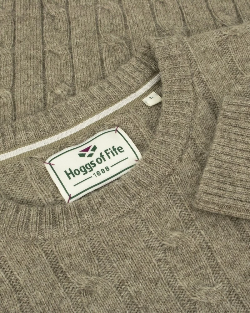 Hoggs Of Fife Men's Jedburgh Crew Neck Cable Pullover (Oatmeal) 3 Hoggs Of Fife Men's Jedburgh Crew Neck Cable Pullover (Oatmeal) - Image 3