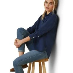 Ariat Womens Cazadero Blouse (Navy) 12 Ariat Womens Cazadero Blouse (Navy) -Professional Equestrian Shop 19889e