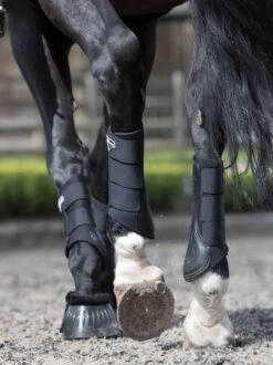 LeMieux Grafter Brushing Boot (Black) 9 LeMieux Grafter Brushing Boot (Black) -Professional Equestrian Shop 8363e